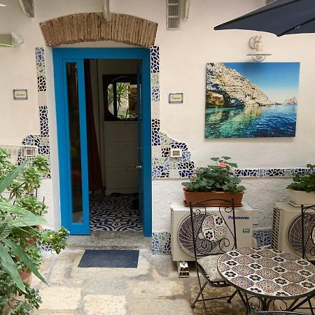 Cortile Azzurro Hotel Trapani Exterior foto
